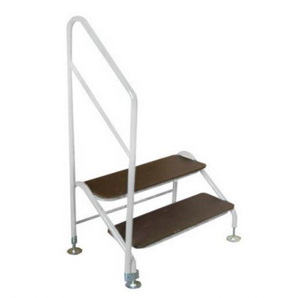 Freestanding Steps